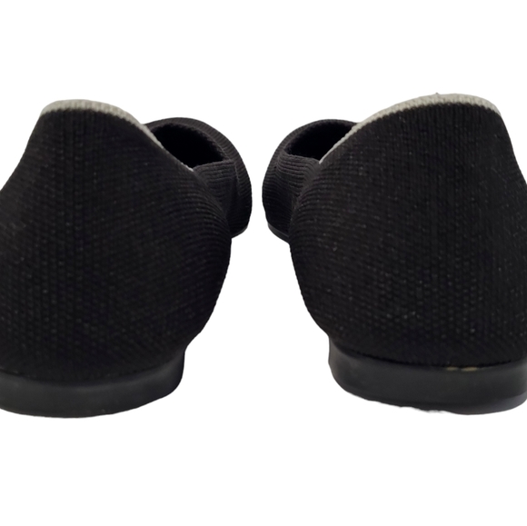 Rothy's The Flat Black Round Toe White Halo Slip on Shoes Retired Size 7.5 - Picture 5 of 12